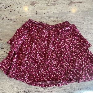 Old Navy girls floral skirt. Size 10-12. EUC.